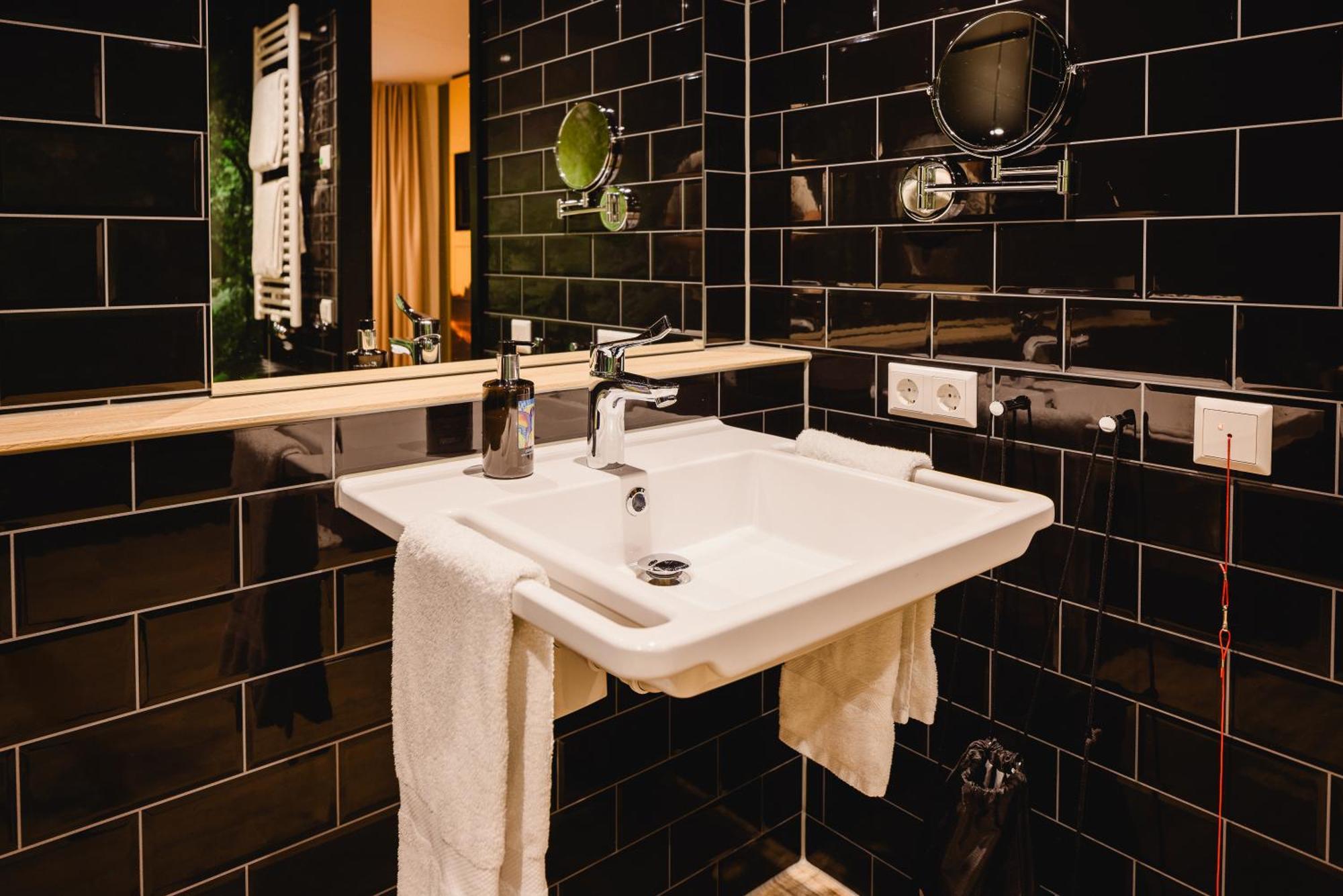 Rioca Hafeninsel Posto 8 Aparthotel Offenbach am Main Ngoại thất bức ảnh