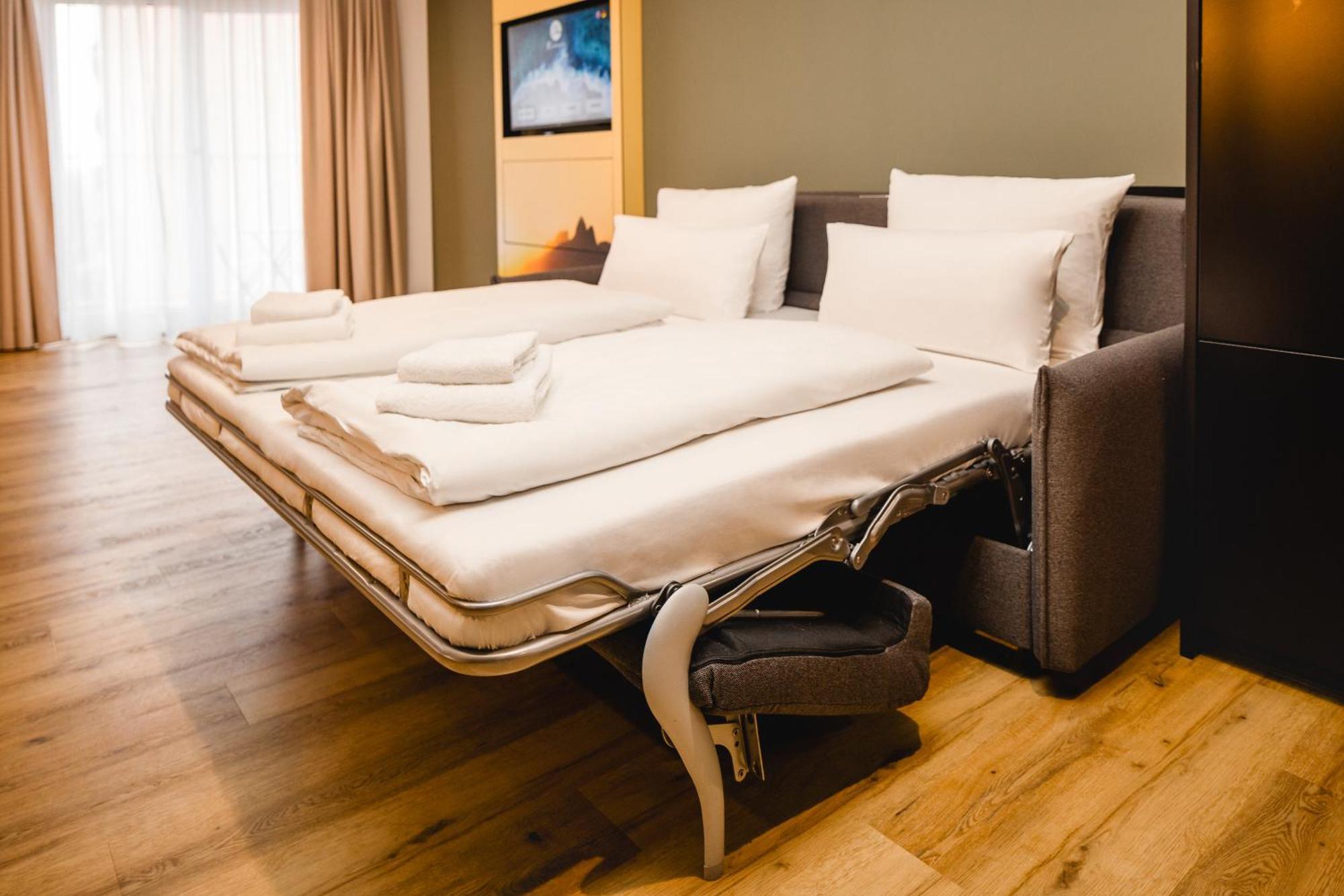 Rioca Hafeninsel Posto 8 Aparthotel Offenbach am Main Ngoại thất bức ảnh